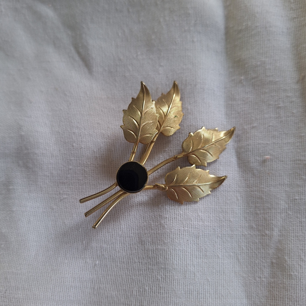 Gold Leaf Brooch